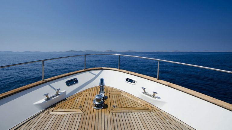 Comment nettoyer une terrasse en bois - Paillasson.shop