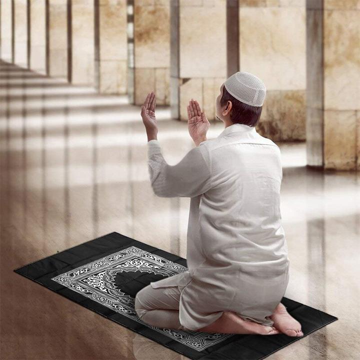 Tapis de prière musulman epais