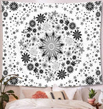Tapis mural mandala noir et blanc - Vignette | Paillasson.shop