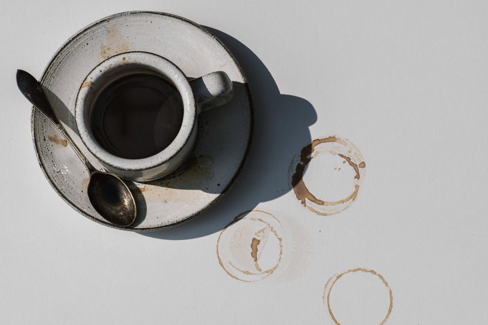 Éliminer Facilement Les Taches De Café Sur Tous Les Matériaux - Paillasson.shop
