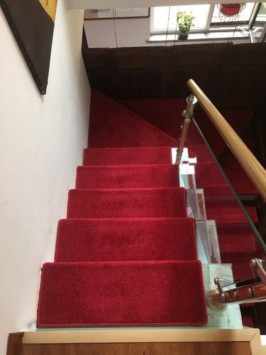 Tapis d'escalier sur mesure - Paillasson.shop